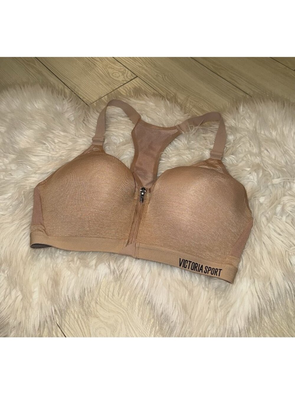 Victoria Sport Incredible By Victorias Secret Front Close Sport Bra 36D Beige